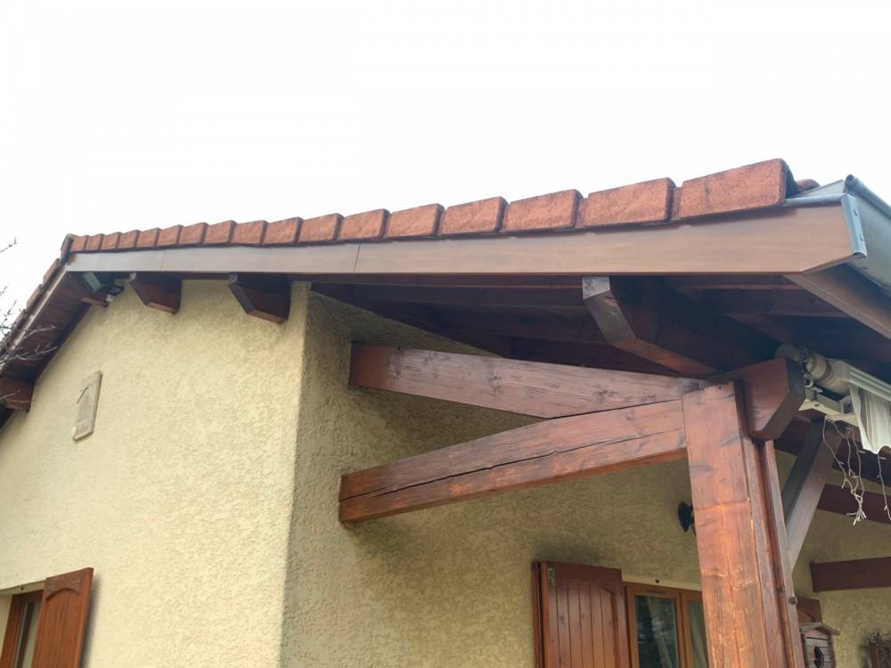 Habillage de bandeau de rive en aluminium sur une maison à Brignais 69530